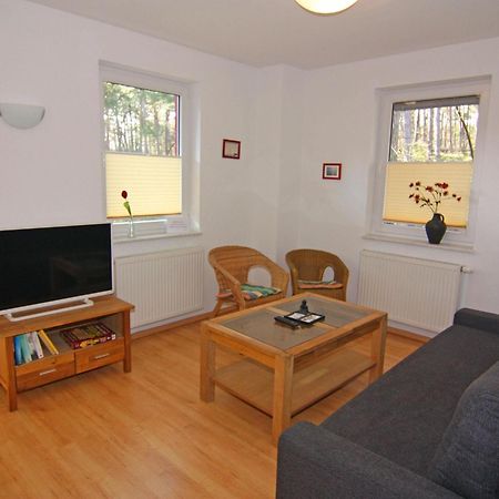 Appartementhaus In Trassenheide, Ferienwohnung Im Erdgeschoss Links Exterior foto