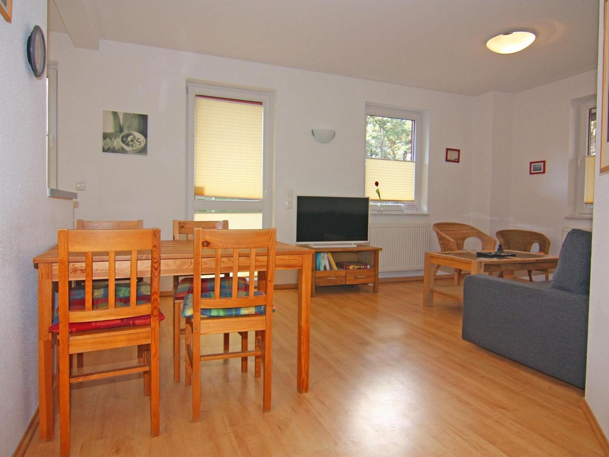 Appartementhaus In Trassenheide, Ferienwohnung Im Erdgeschoss Links Exterior foto